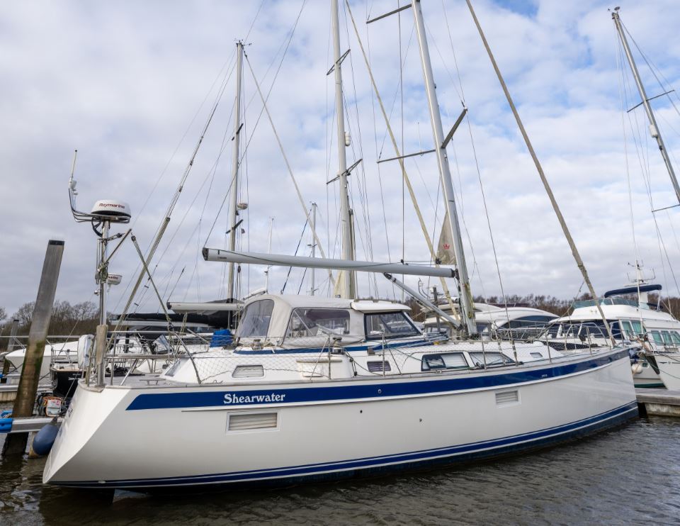 hallberg-rassy-44-shearwater-6