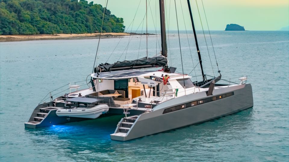adventure-yachts-ay55-no-excuse-10