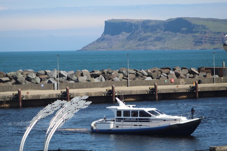 redbay-1650-explorer-cabin-rib-lady-kate-6