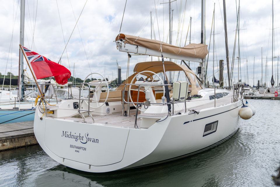 nautor-swan-48-midnight-swan-1-main