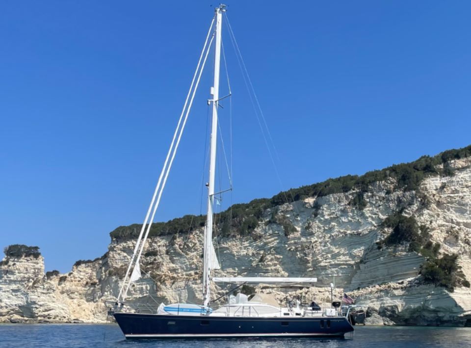 discovery-58-luna-of-sark-4