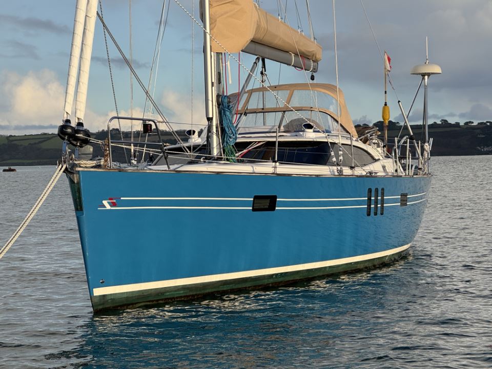 southerly-420-blue-dolphin-2