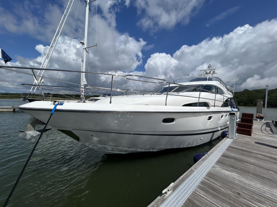 fairline-squadron-58-kismet-ii-2