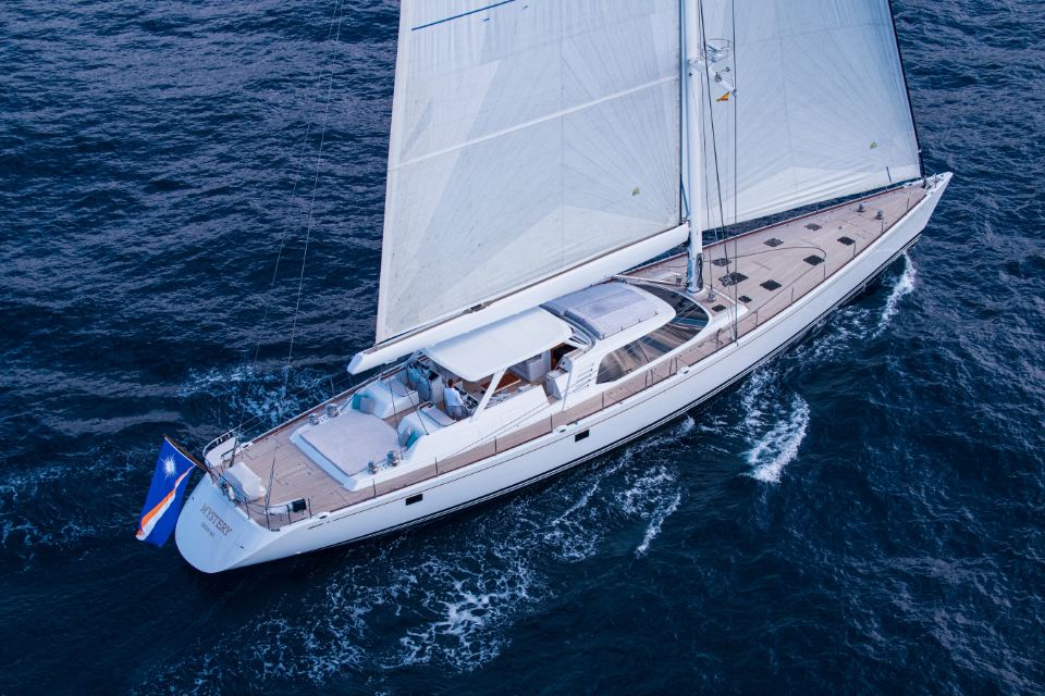 nautor-swan-112-rs-mystery-2