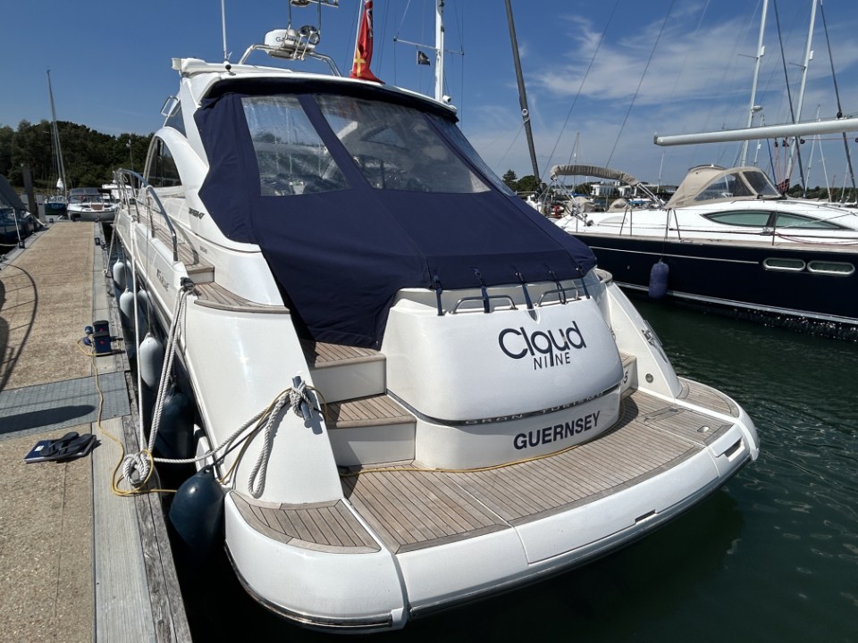 fairline-targa-47-gt-cloud-nine-2
