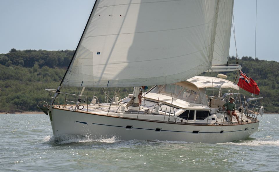 oyster-62-dorado-of-beaulieu-1-main