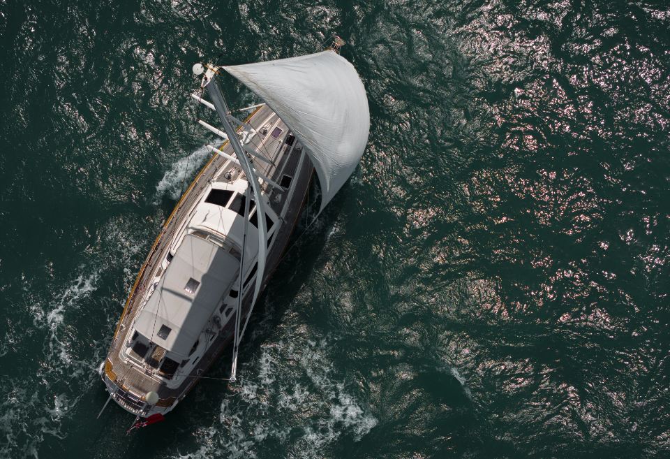 oyster-62-dorado-of-beaulieu-3
