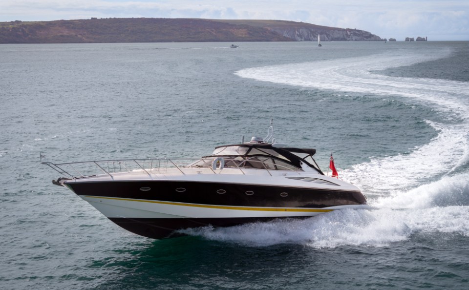 sunseeker-camargue-50-abraxas-of-london-3